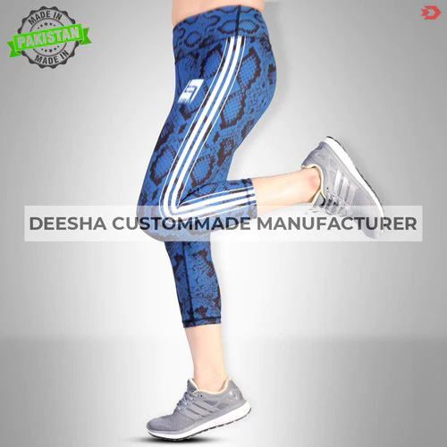 H3 Trufit Everyday High Wasited Capri Leggings  - view 4