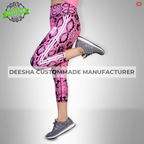 H4 Trufit Everyday High Wasited Capri Leggings  - view 4