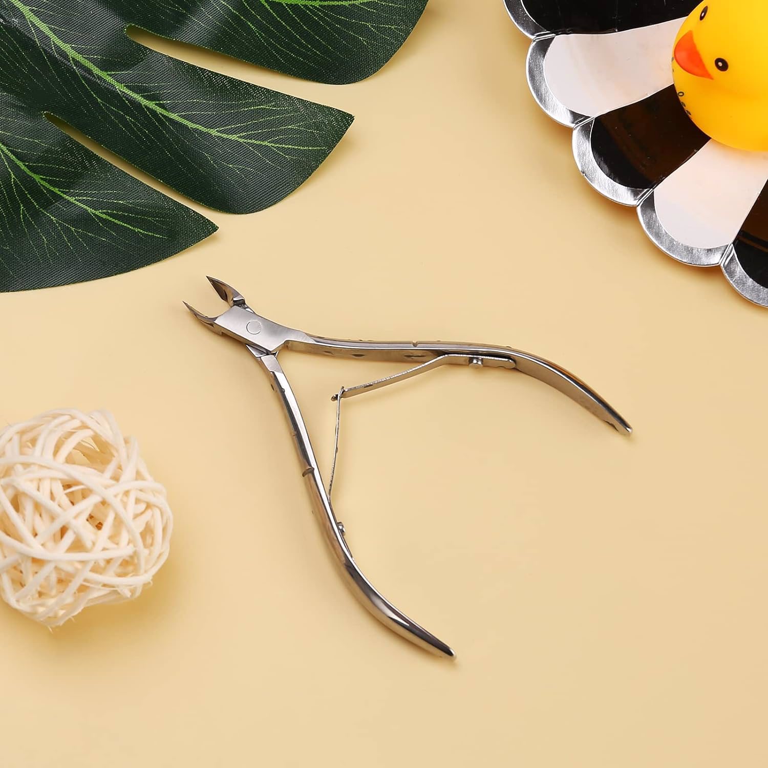 Professional Cuticle Trimmer Nail Cuticle Cutter Stainless Steel Cuticle Nippers with Sharp Blades - view 4
