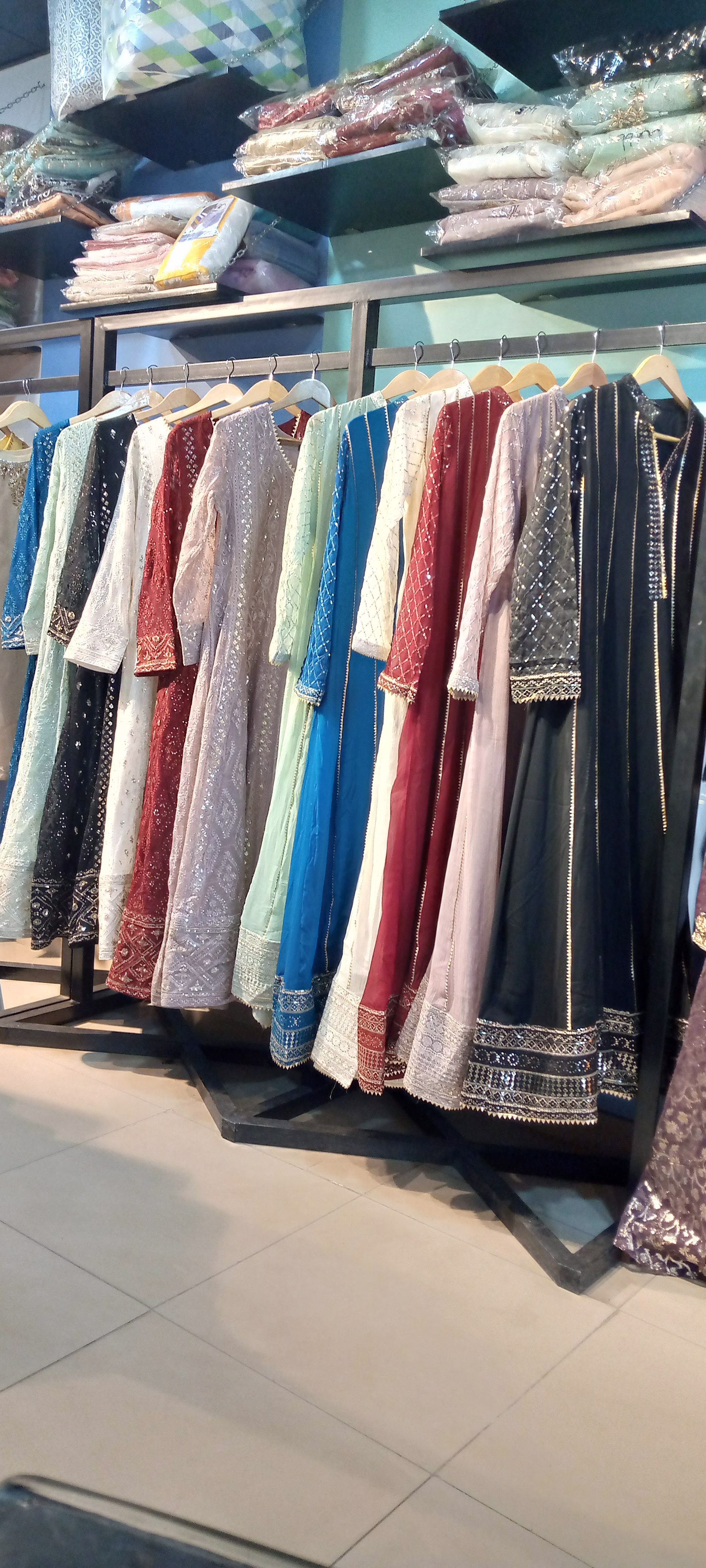ladies dress - view 7
