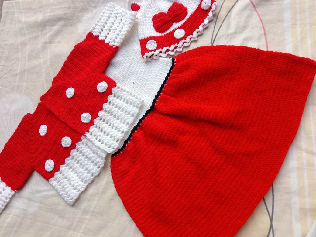 handmade baby skirt &shirt with cap - view 3