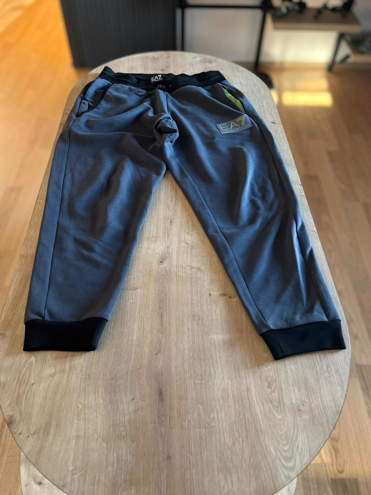 %100 pes Armani man jogger