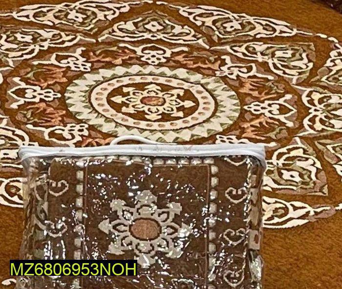 Four Piece Velvet Double Bed Sheet - view 2