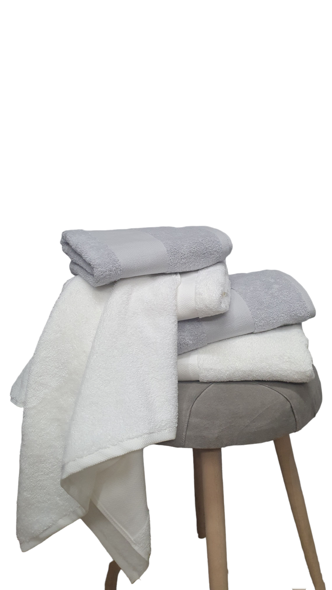 Zigzag Single Row Border Bath Towel 70x140 cm