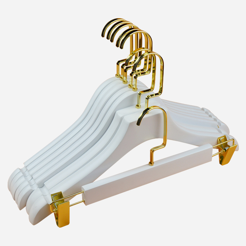 Custom Logo Luxury White Hanger Wood Clip Hanger Non Slip Boutique Wooden  Hanger for Clothing Shop