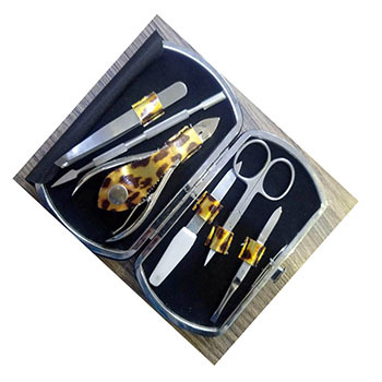 Manicure Set Nail Clippers Pedicure Kit 4 Pieces Stainless Steel Acrylic Nail Kits Nail Care Tools  - view 2