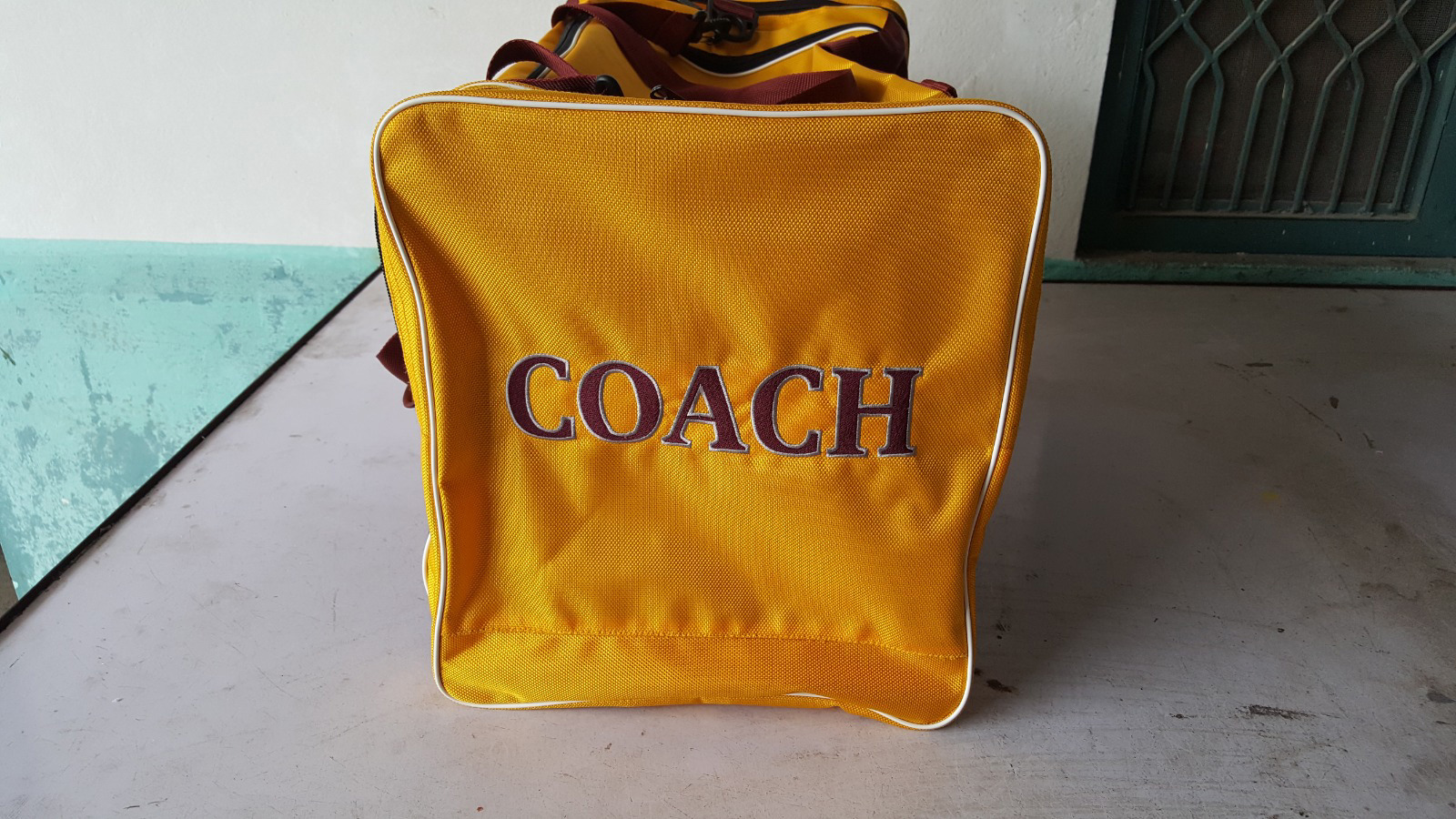 Duffle Bags Sports Wear Embroidery Bags - view 3