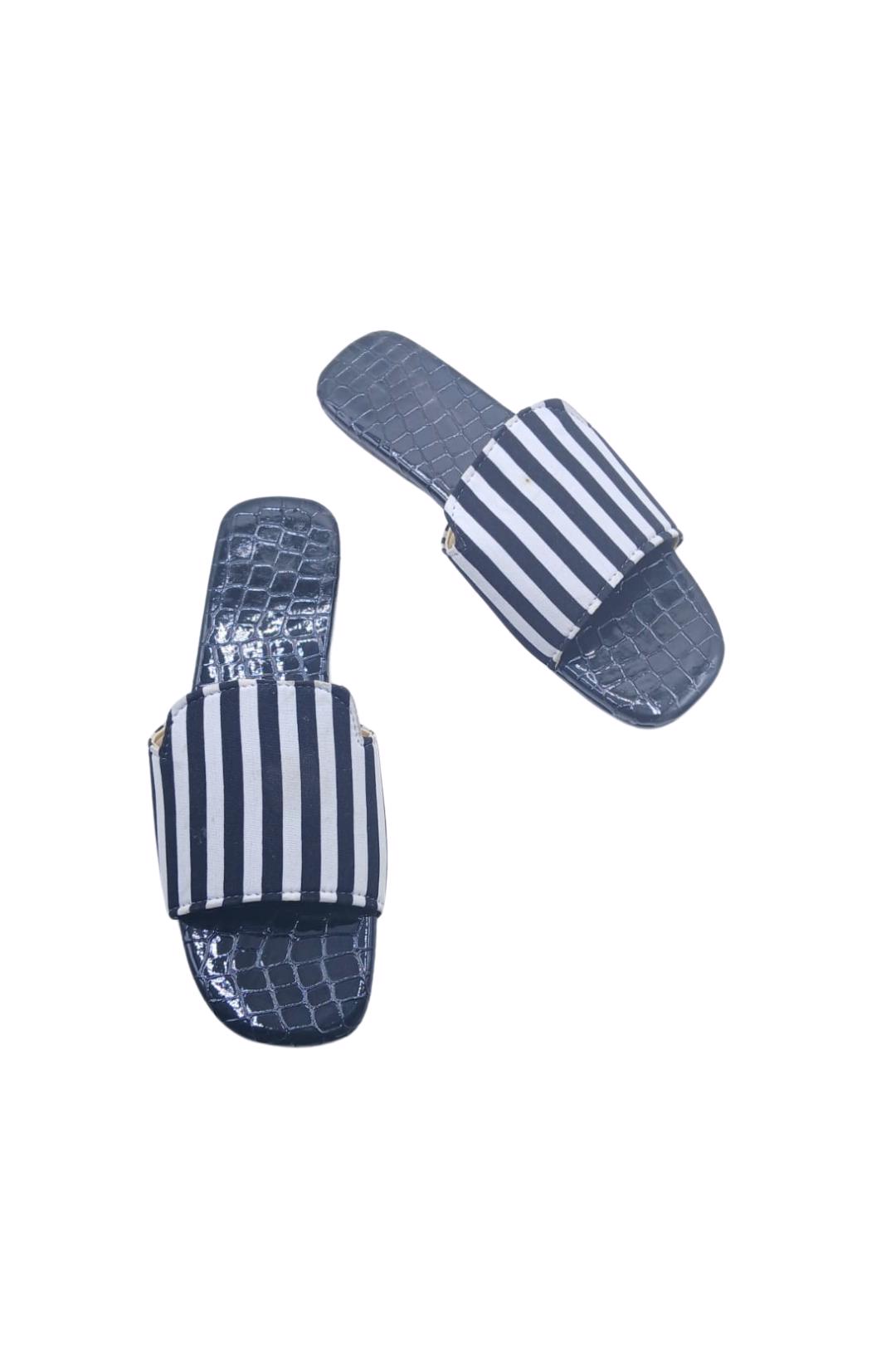 Slippers fOR girl's - view 3