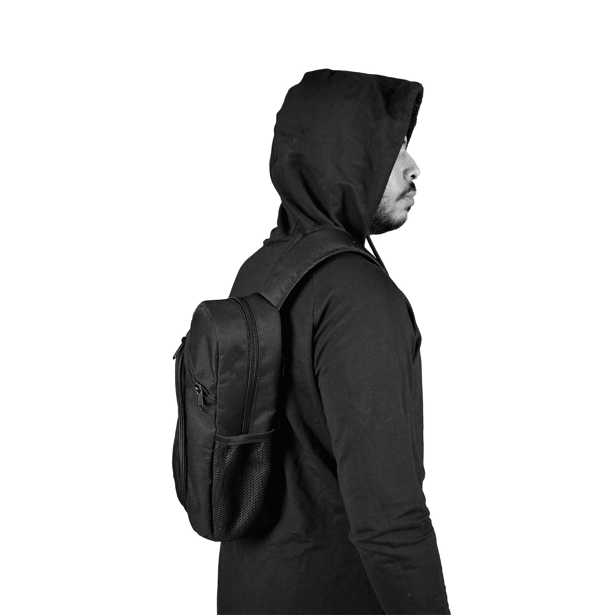 customized stylish sling crossbody bag water resistance  600D cardura with quick acess pocket   - view 4