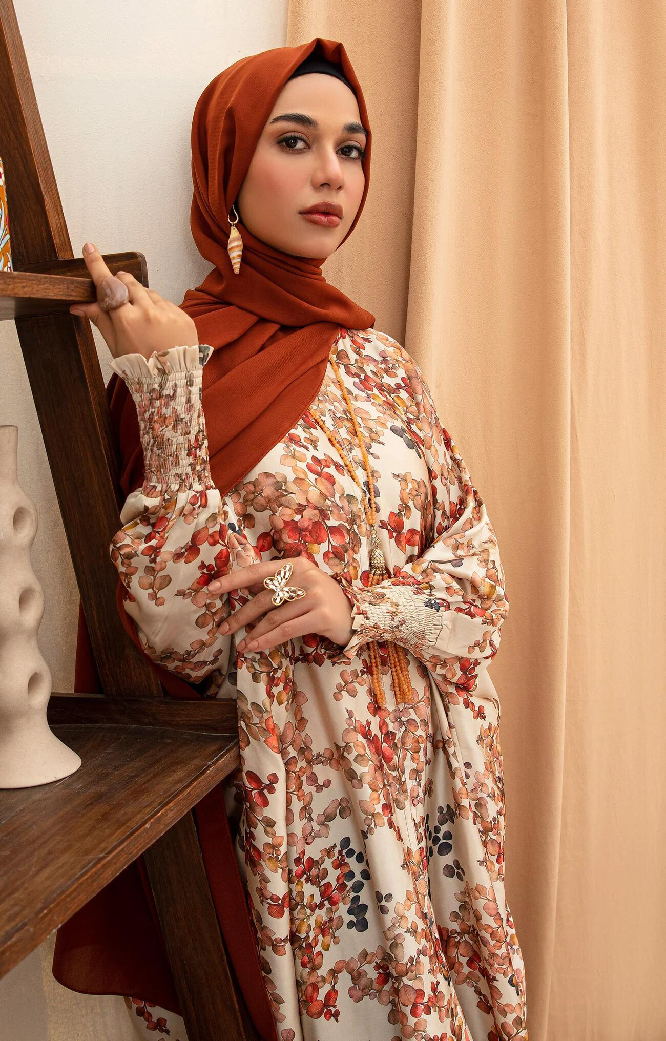 Elara Printed Cape Fashionable Abaya Quality Piece Variety Colours And Customisations Branding - view 6