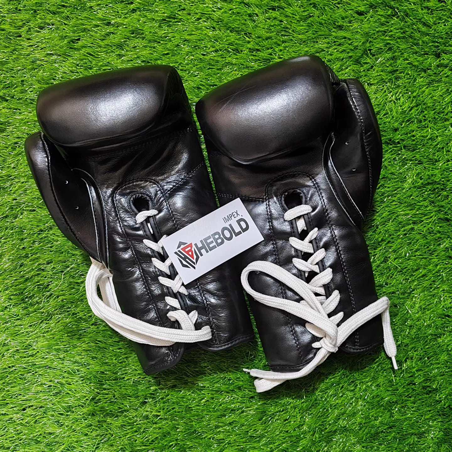 High quality Cow hide leather professional kick Boxing gloves 100% Cow leatherwith Custom Logo 