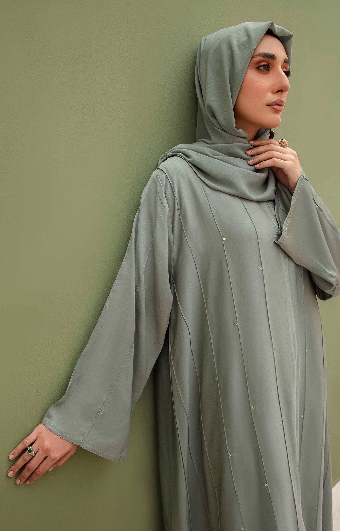 Aezeen Front Open Abaya Quality Piece Variety Colours And Customisations Branding - view 3