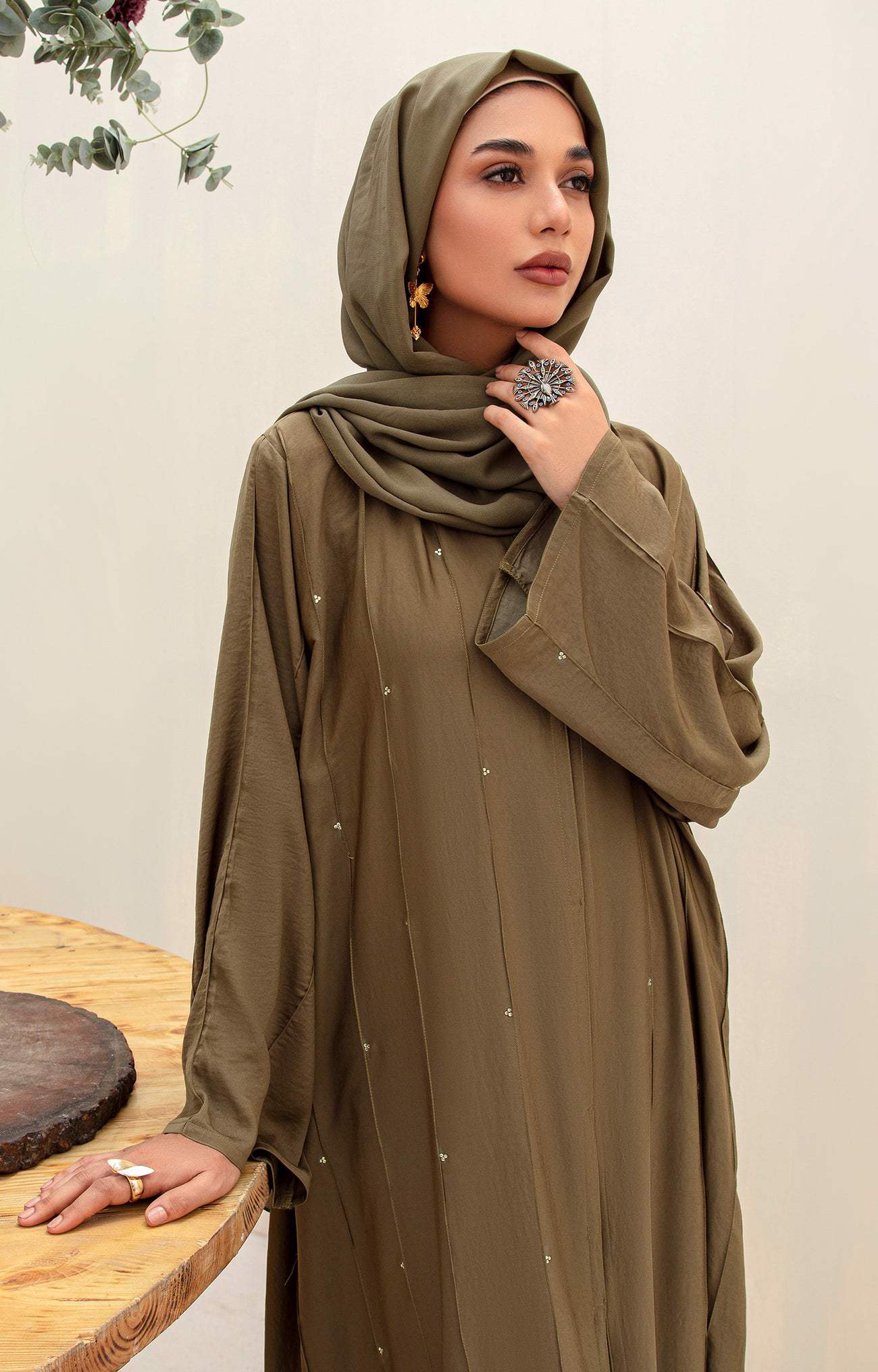 Aezeen Front Open Abaya Quality Piece Variety Colours And Customisations Branding - view 6