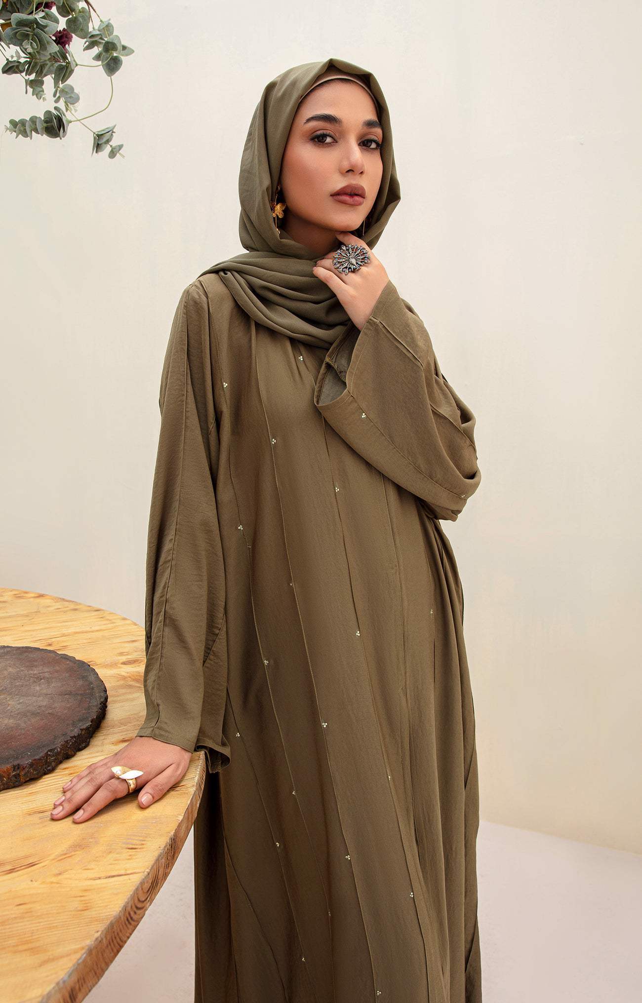 Aezeen Front Open Abaya Quality Piece Variety Colours And Customisations Branding - view 10