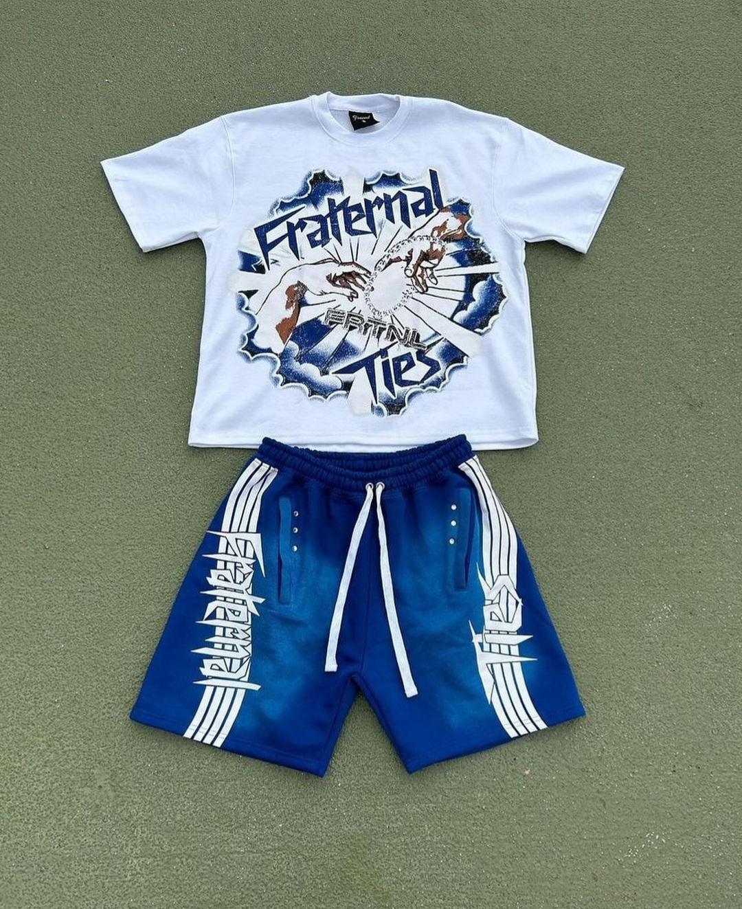 Cotton jersey T shirts and shorts with screen printing