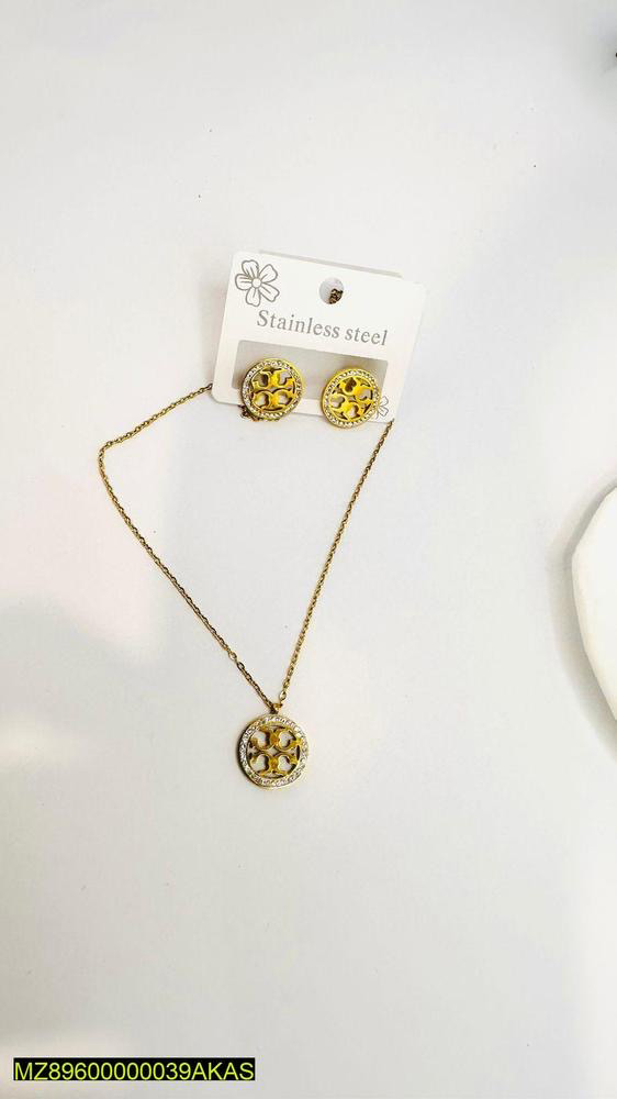 Beautiful Pendant Gold Set For Girls - view 2