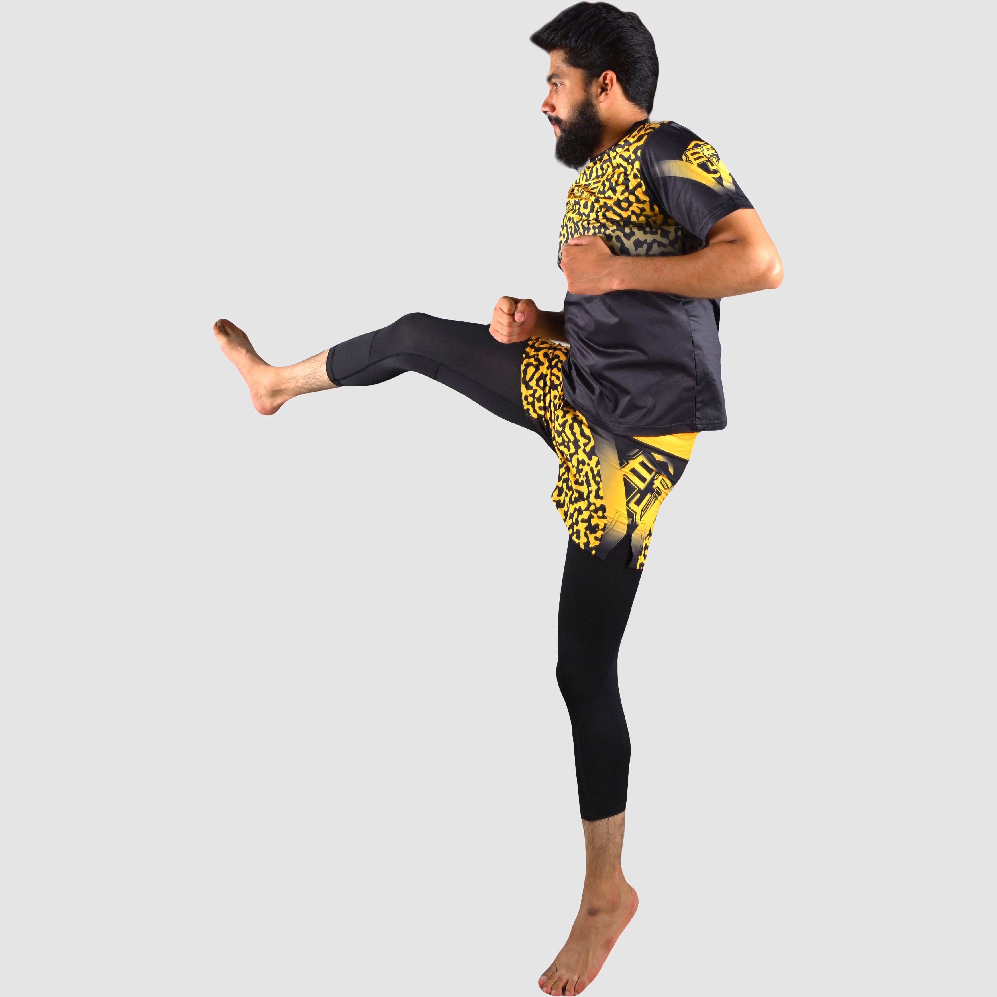 Custom MMA training outfits: , four-way stretch training apparel for enhanced performance. - view 4