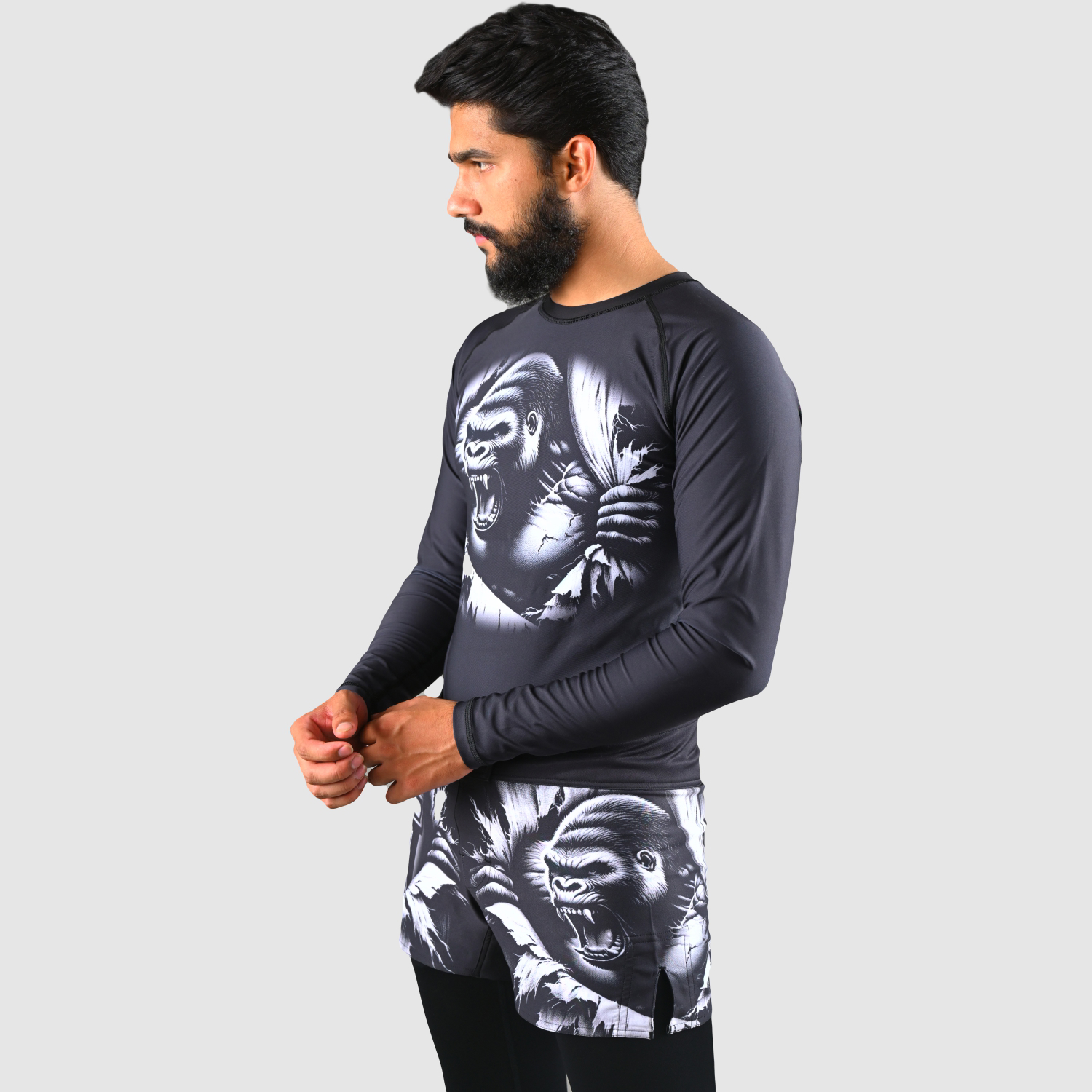 Customized MMA exercise clothes: elastic, adaptive, four-way stretch material for superior results - view 4