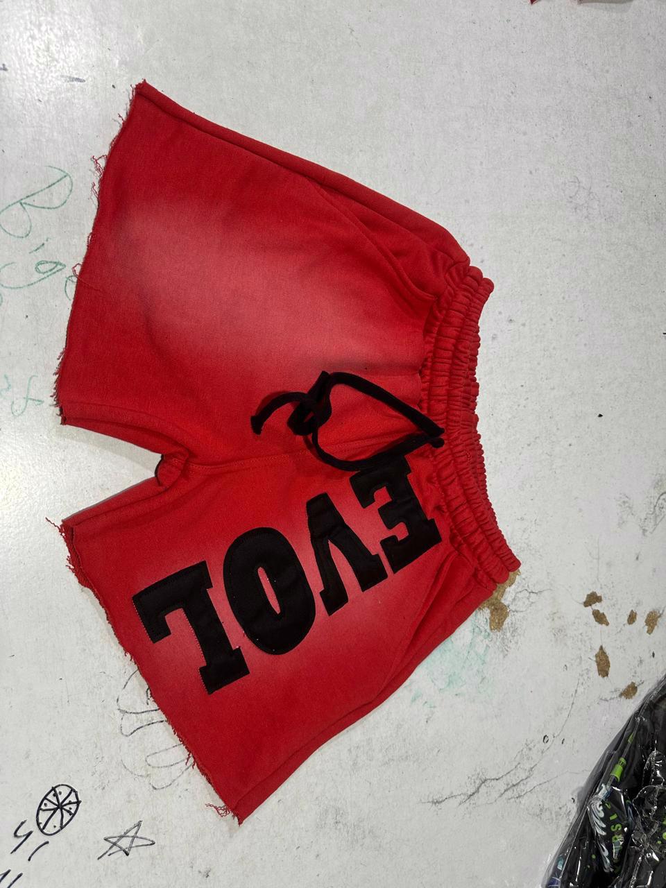  High Quality Custom Sun Faded Short Available In Different Sizes And Colours 
