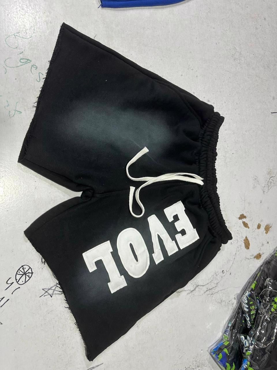  High Quality Custom Sun Faded Short Available In Different Sizes And Colours  - view 4