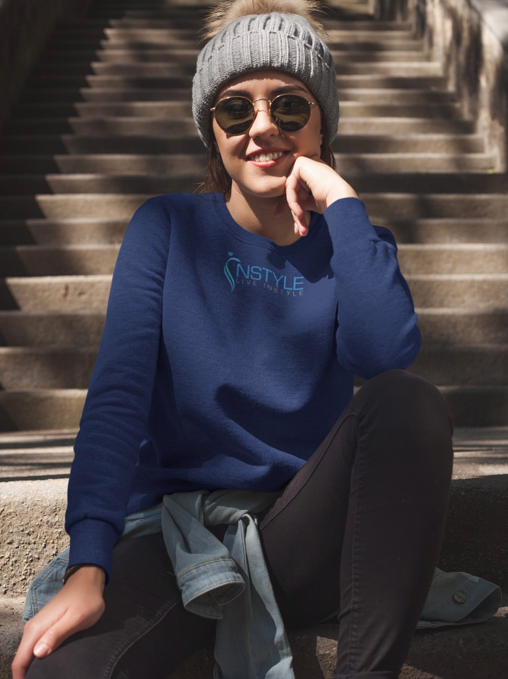  High Quality  Extremely Durable Material Sweat Shirts Available in Customised Designs and Logo   - view 10