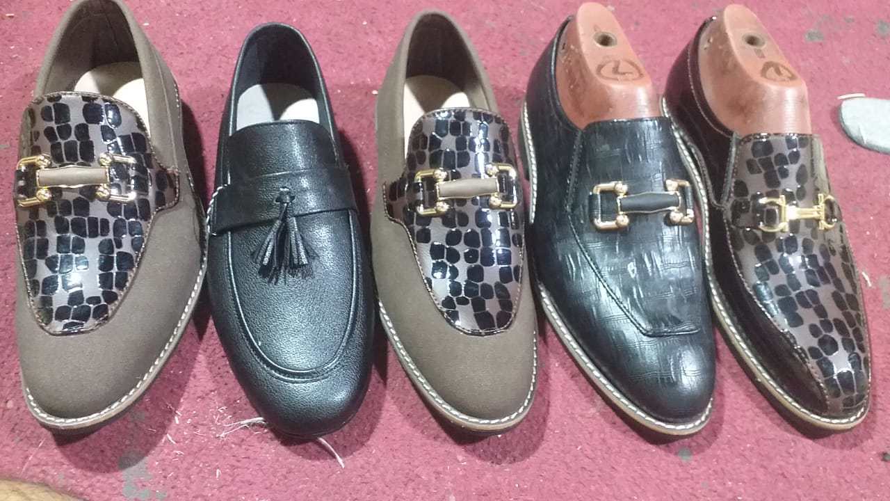  Customized Men Semi Formal Shoes Hand made synthetic and original leather  - view 2