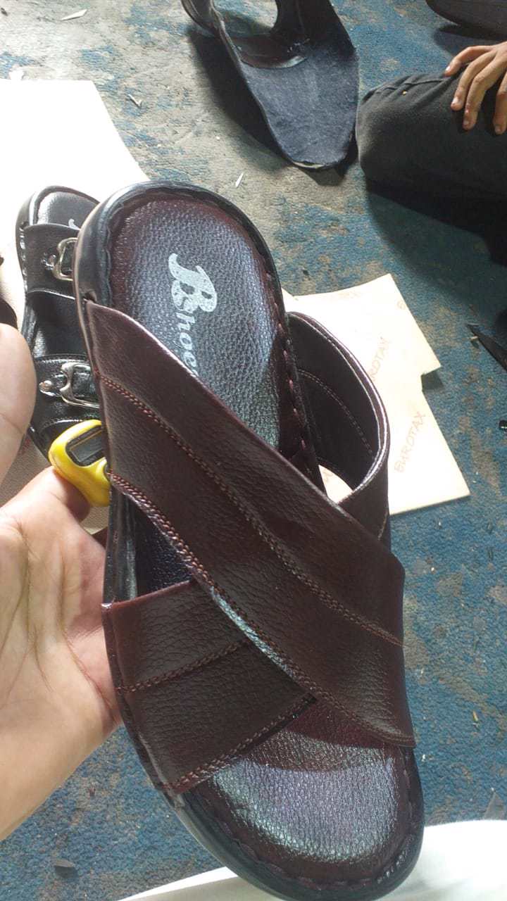  Customised Hand made synthetic and original leather  Men's Cross Slipper
