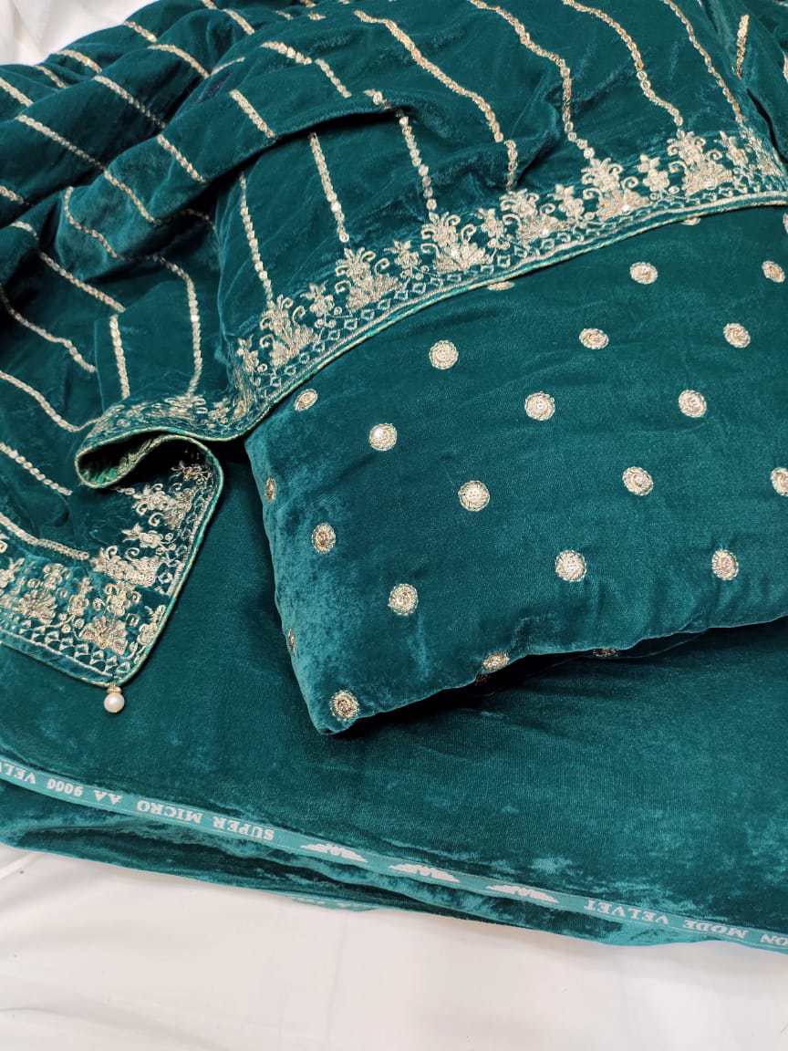 Velvet Embroidered 3-Piece Suit With Beautiful Shawl Embroidered Plain Matching Velvet Pants 