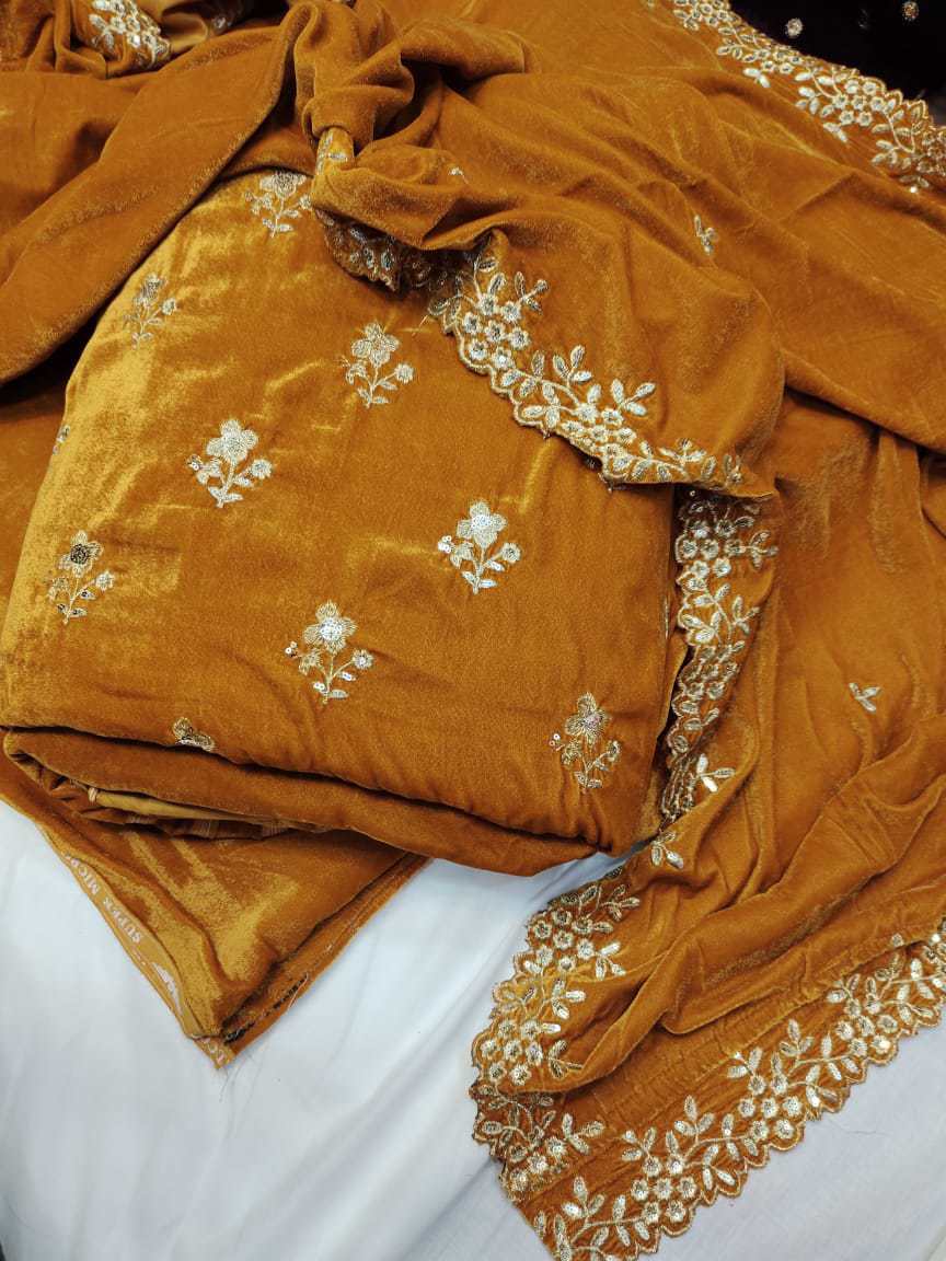 Velvet Embroidered 3-Piece Suit With Beautiful Shawl Embroidered Plain Matching Velvet Pants  - view 5