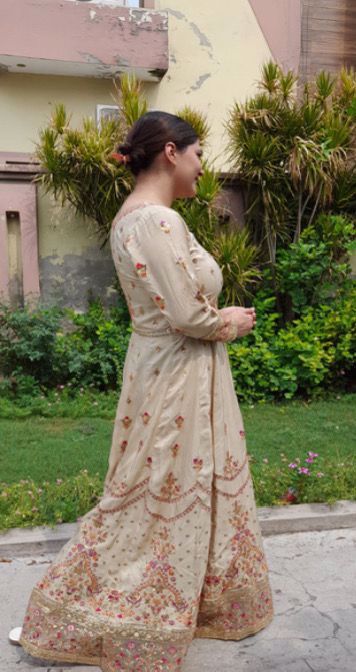 Silk embroidered  Medium Sizes  Maxi Long Dress Available At Affordable Price - view 4