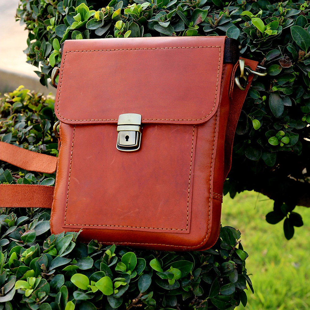 Leather Crossbody bag, shoulder bag, original leather crossbody bag, bag for travel, leather bag - view 4