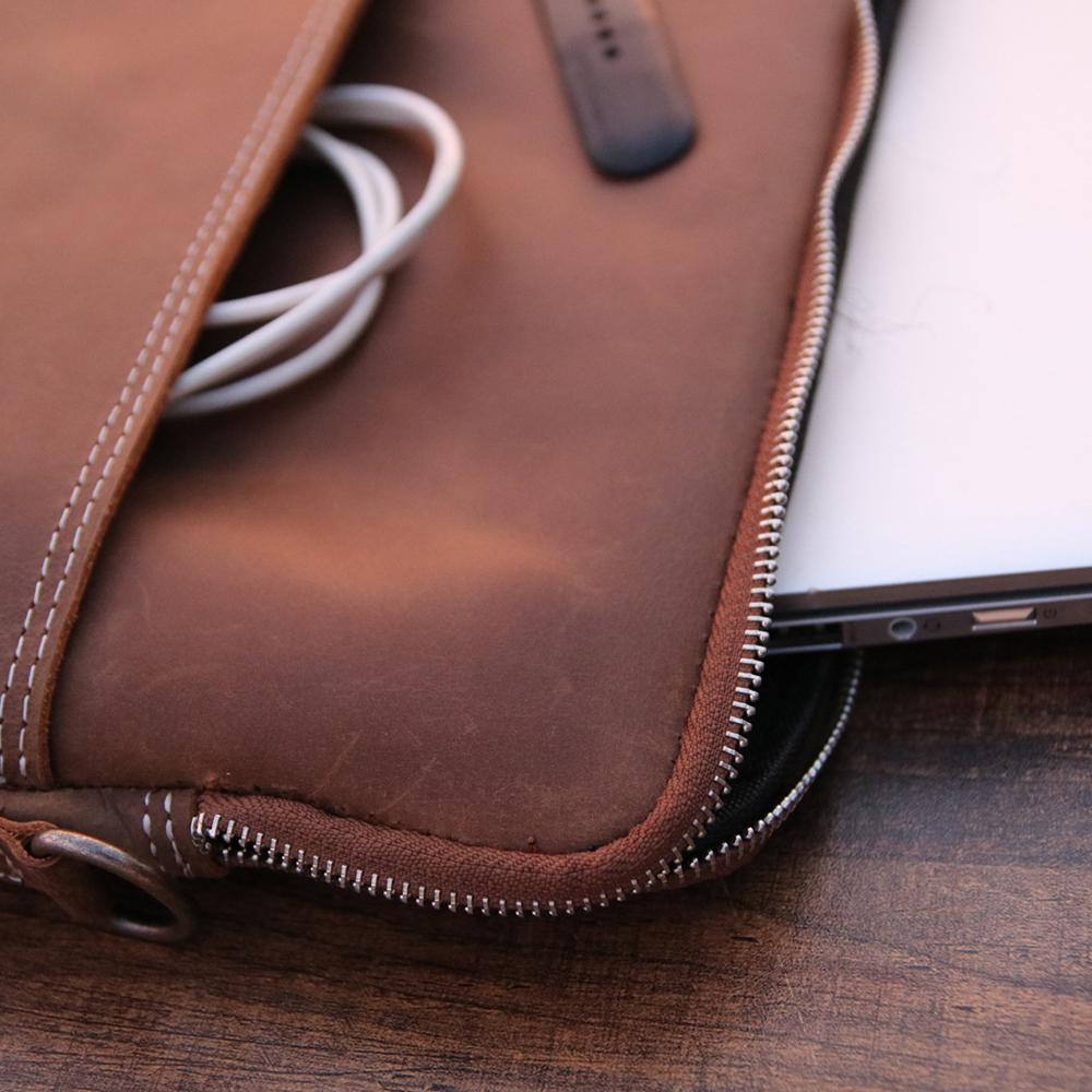 Premium leather laptop sleeve, Slim Leather Laptop Cover with pocket, laptop bag, original leather  - view 2