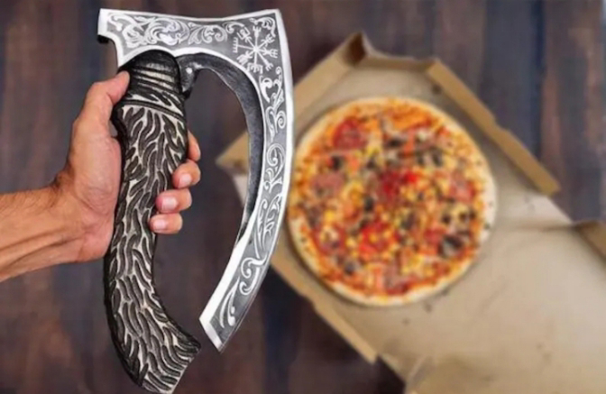 Viking-Style Pizza Cutter Axe With Leather Sheath Hand-Forged Carbon Steel