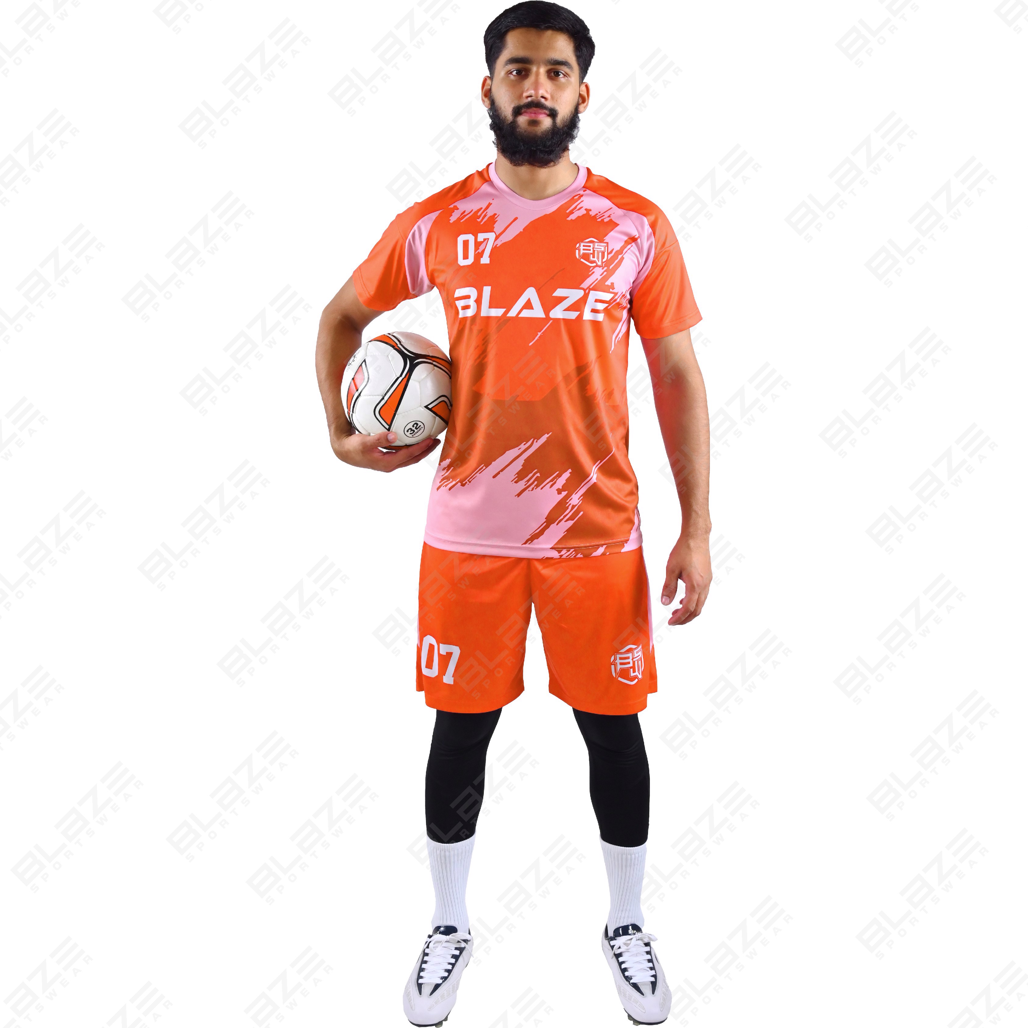  Custom soccer kit made from lightweight100% polyester with digital sublimation for Top performance. - view 5