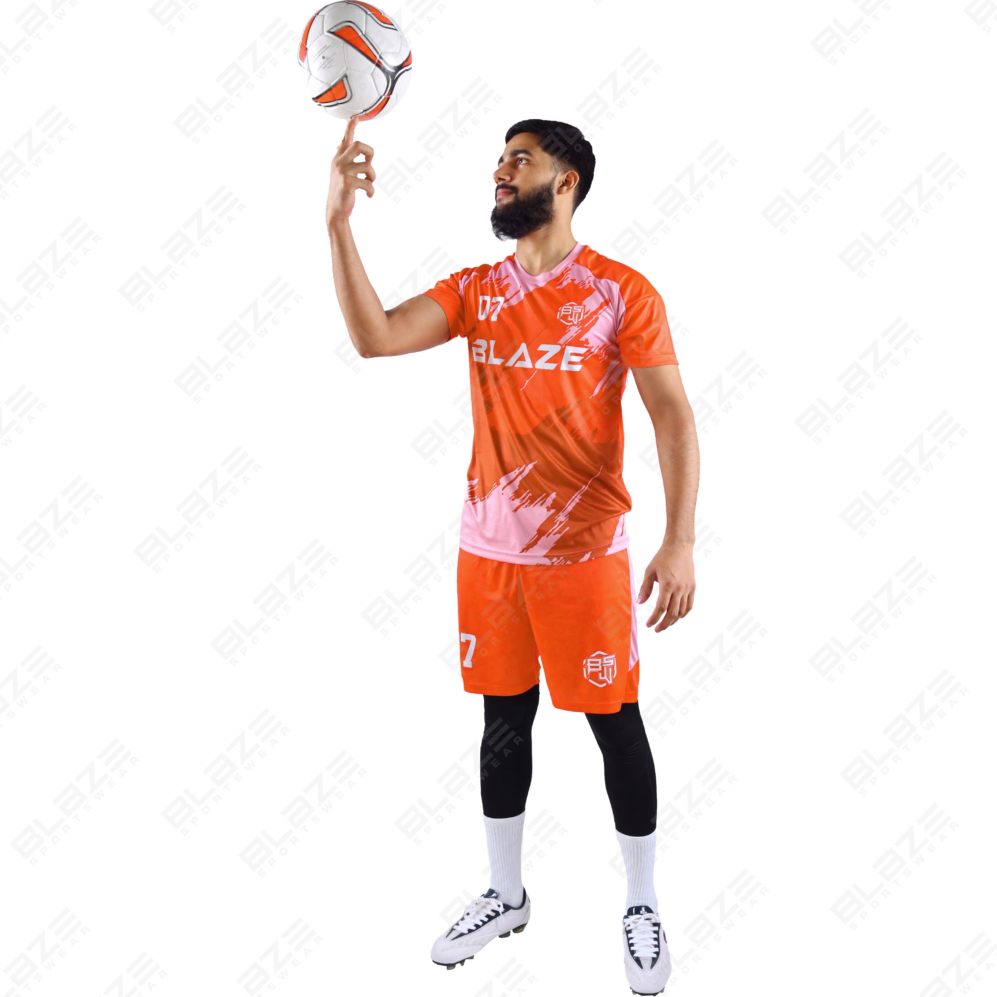  Custom soccer kit made from lightweight100% polyester with digital sublimation for Top performance. - view 6