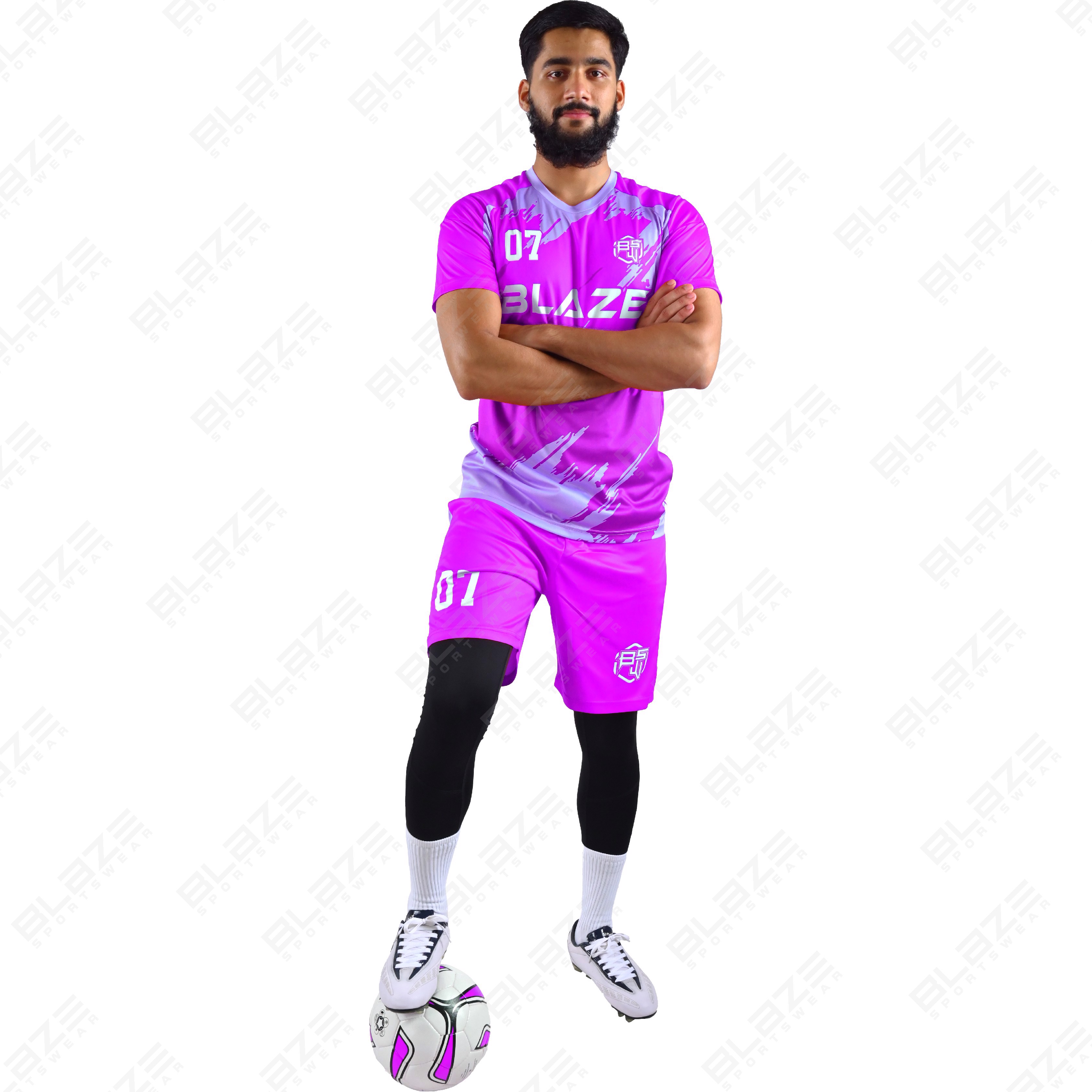Custom soccer uniforms with lightweight 100% polyester With digital printing for optimal performance - view 4