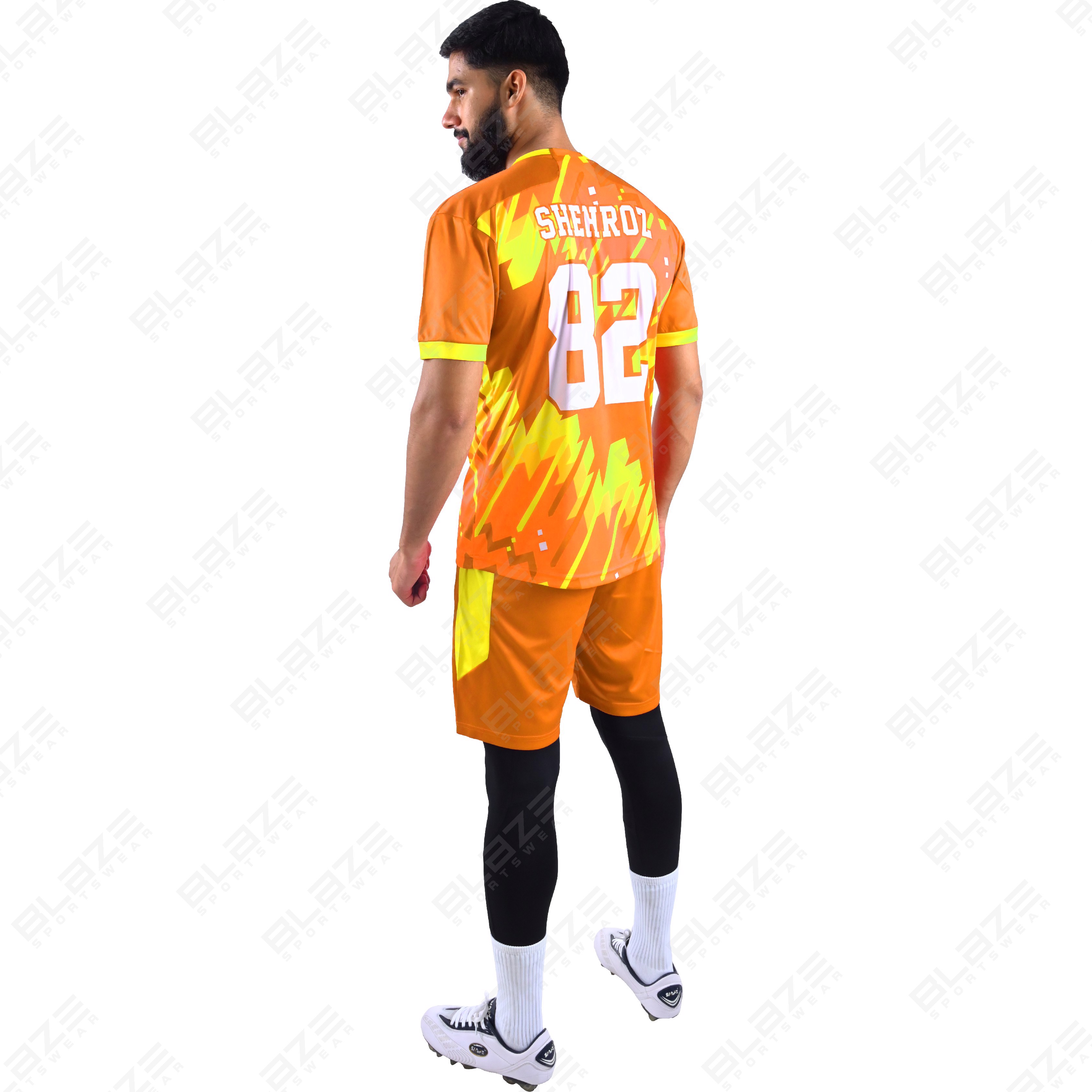 Custom soccer jerseys made from lightweight 100% polyester with digital printing for Top performance - view 3