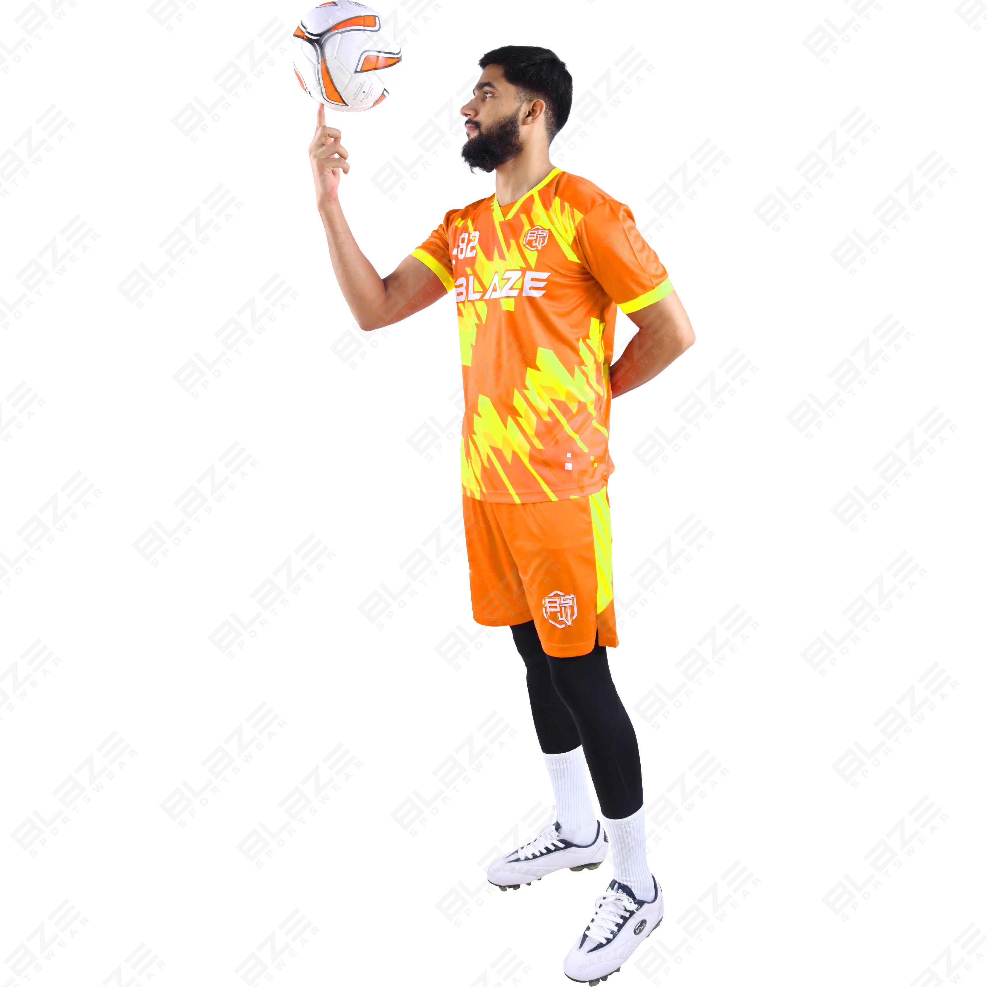 Custom soccer jerseys made from lightweight 100% polyester with digital printing for Top performance - view 7