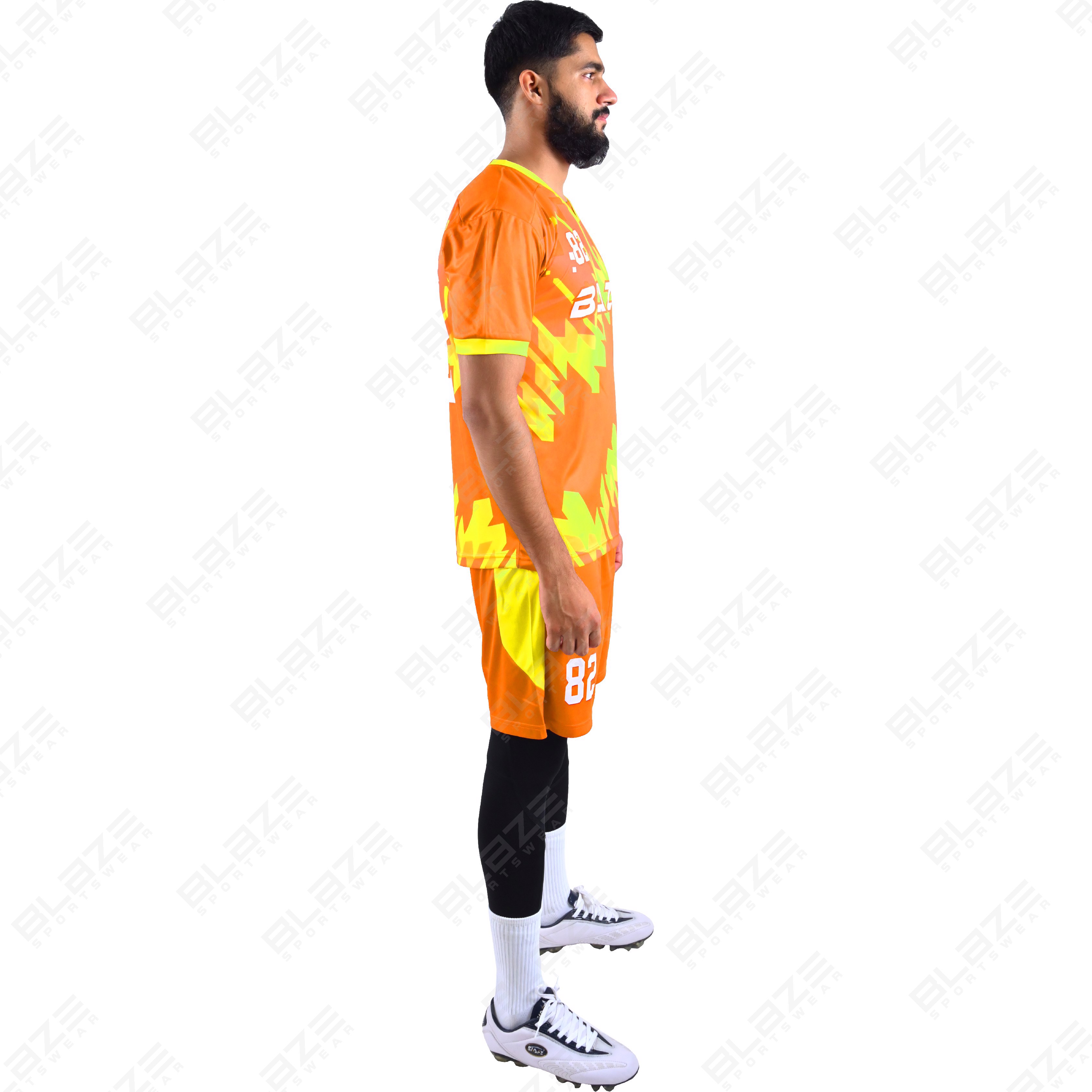 Custom soccer jerseys made from lightweight 100% polyester with digital printing for Top performance - view 8