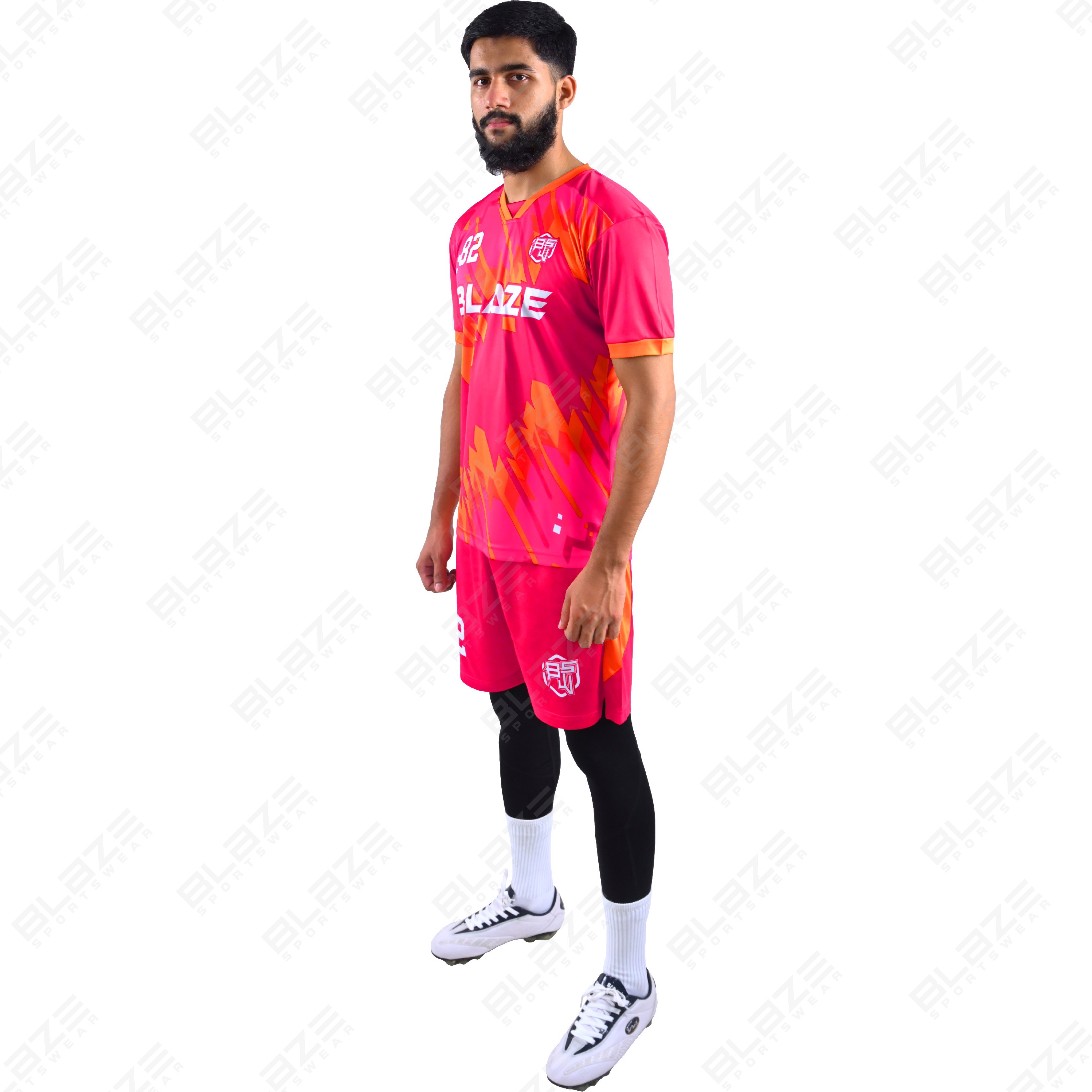  Custom soccer kits made from lightweight 100% polyester with digital print for athletic performance - view 4