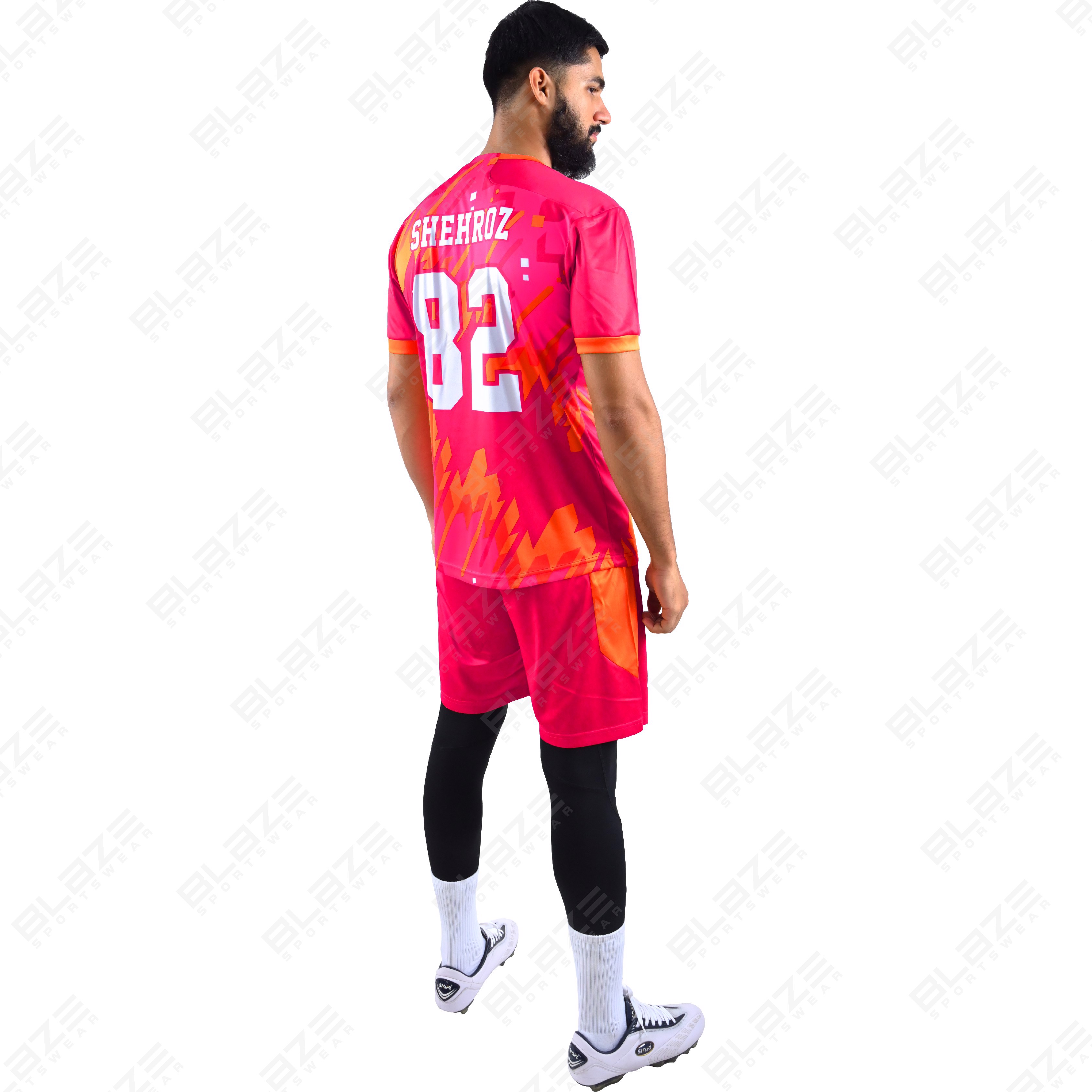  Custom soccer kits made from lightweight 100% polyester with digital print for athletic performance - view 5