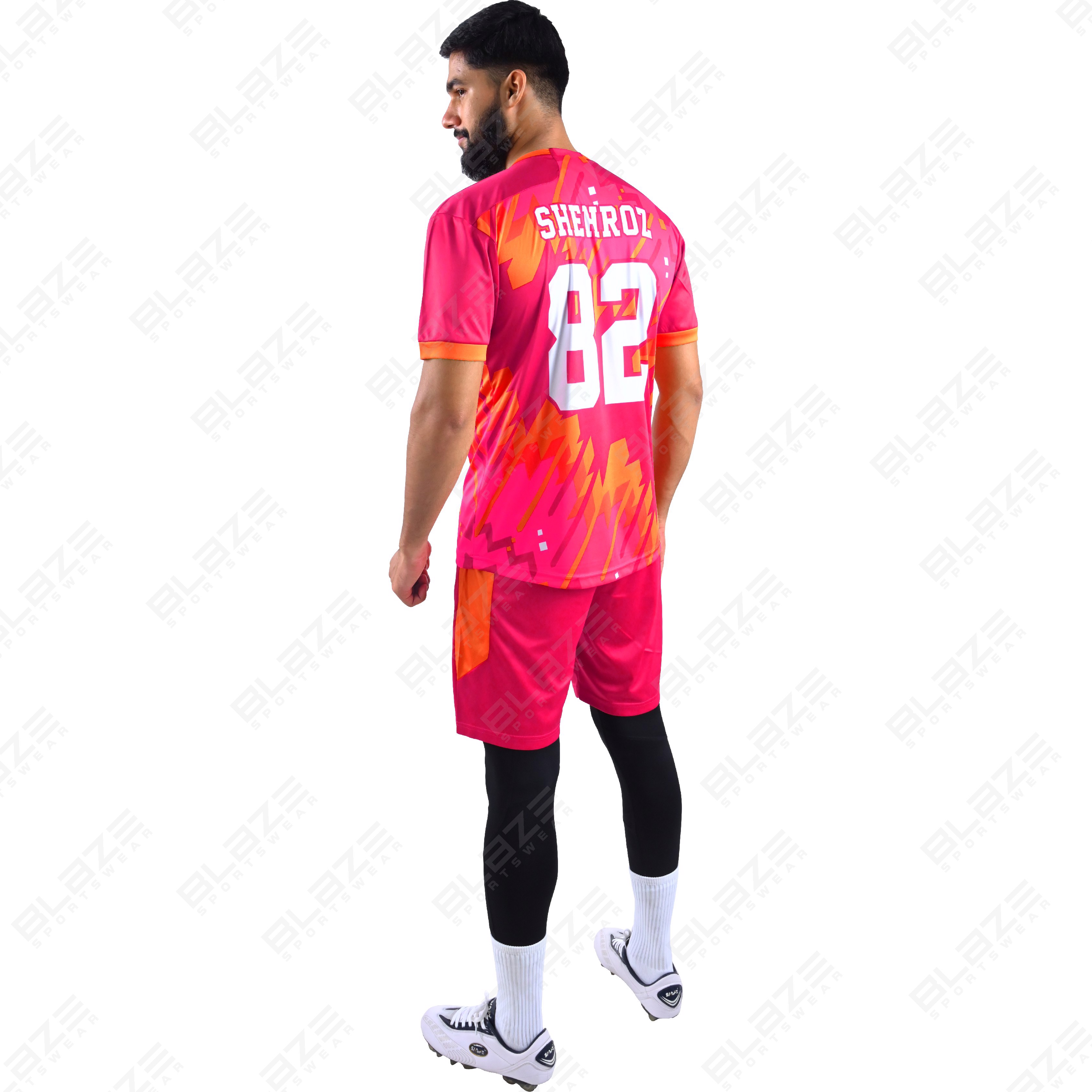 Custom soccer kits made from lightweight 100% polyester with digital print for athletic performance - view 8