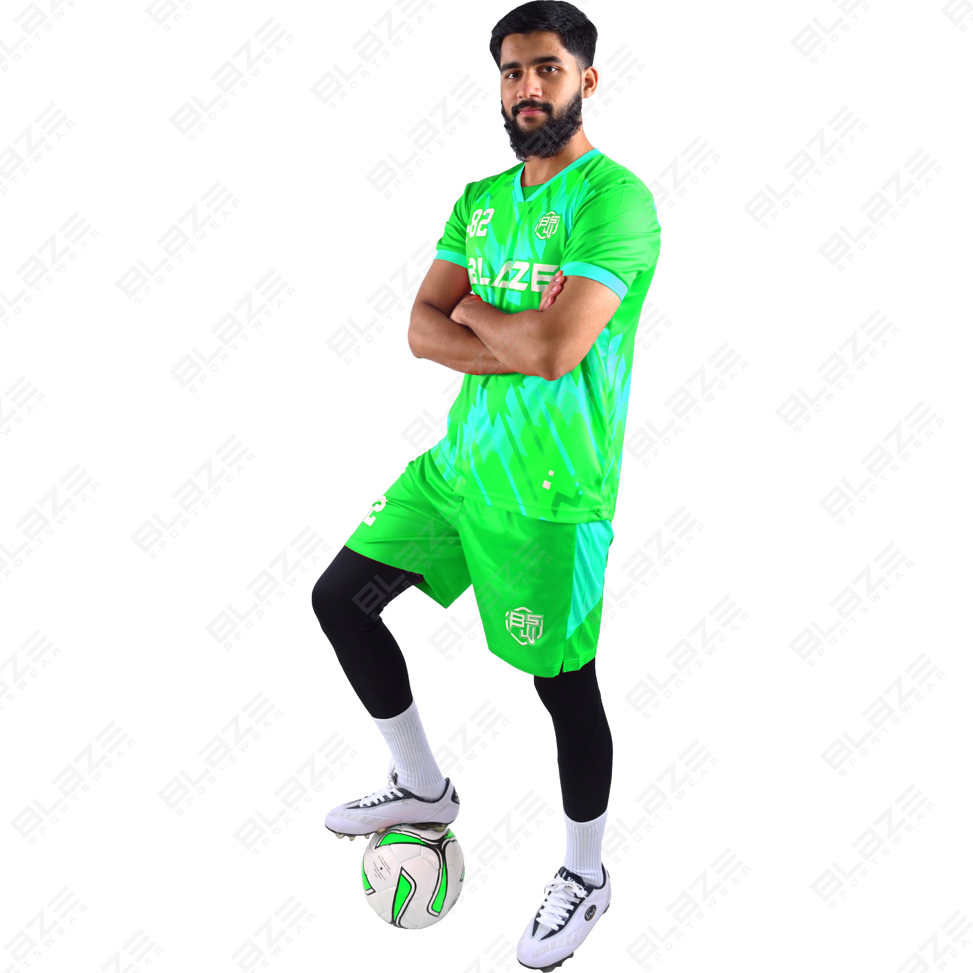  Custom soccer kits made of lightweight 100% polyester with digital printing for peak performance. - view 10