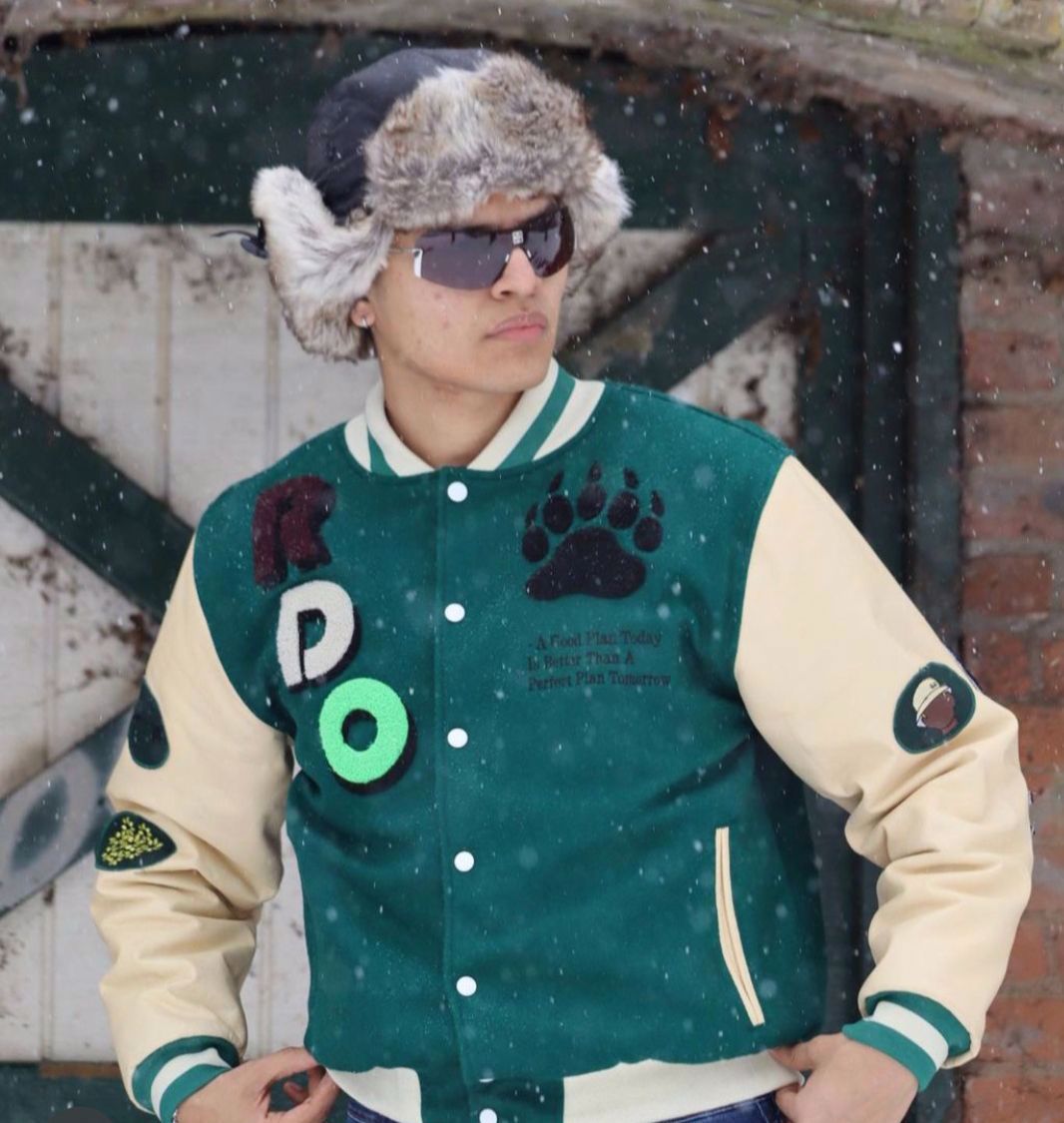 High Quality Jackets With Customised  Prints Custom Panels Applique Embroidery