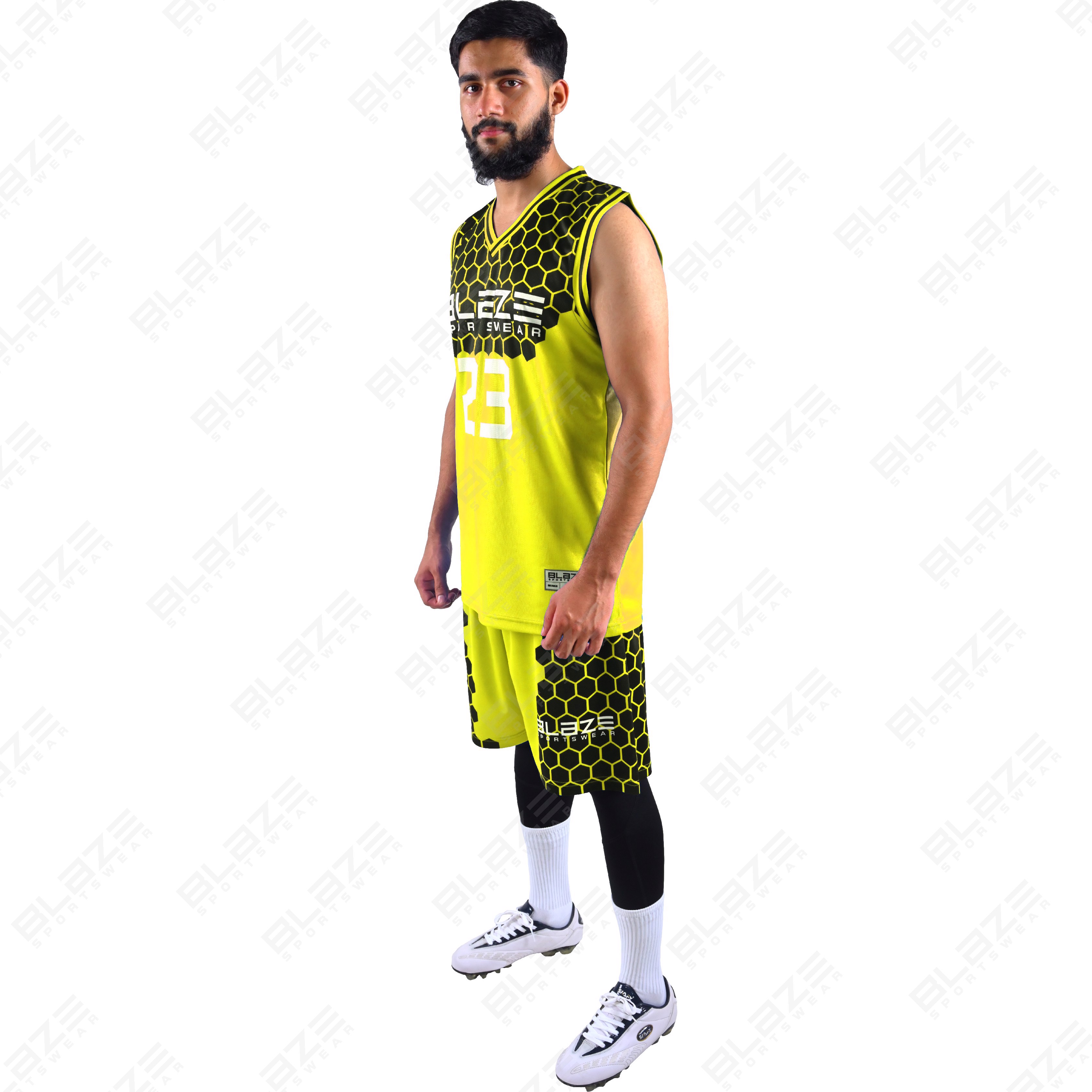  Custom soccer kits in lightweight 100% polyester featuring digital sublimation for Best performance - view 13