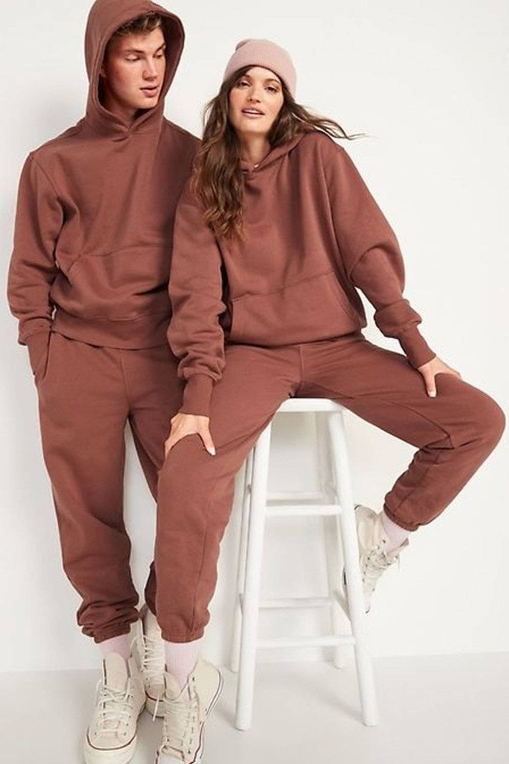 High Quality Polyester Sweatsuit With Customised Size Logo And Colour  - view 3