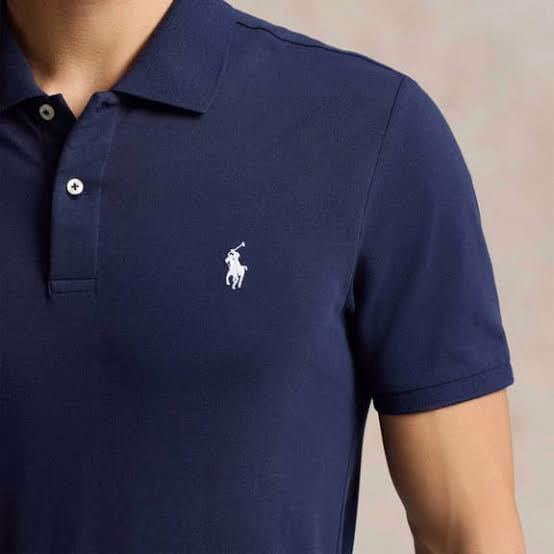 High Quality Unisex Polo Shirt Crafted From Soft Breathable Cotton - view 3