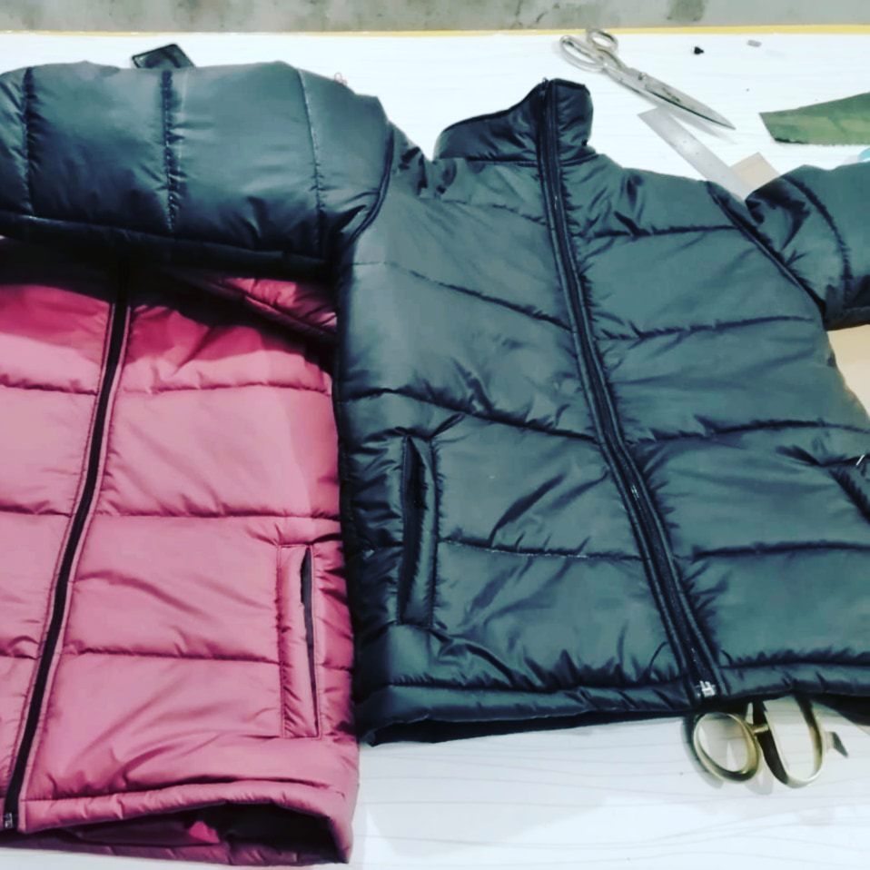  High Quality Stylish Ultra-Warm Puffer Jackets – Lightweight, Insulated, and Weather-Resistant - view 2
