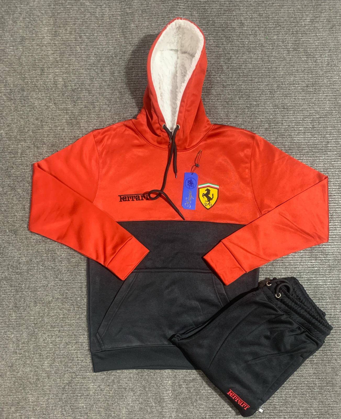 MENS HUDDIES TRACKSUITS ARE AVAIABLE NOW 