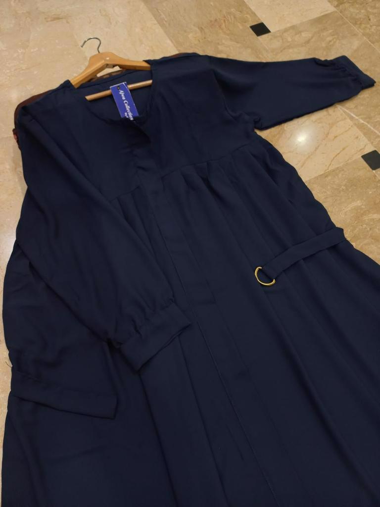 Classic Front Zip With Both Sided Pocket Abaya With Belt - view 3